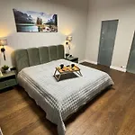 Exclusive Penthouse And Διαμέρισμα