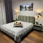 Exclusive Penthouse And Dzīvoklis