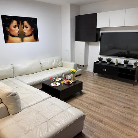 Exclusive Penthouse And Dzīvoklis *