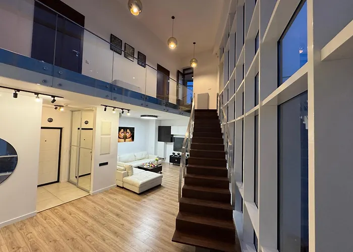 公寓 Exclusive Penthouse And *